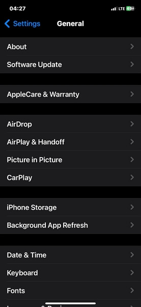 Tippen Sie auf „App-Aktualisierung im Hintergrund“ | Warum wird der Live-Standort bei WhatsApp nicht aktualisiert?
