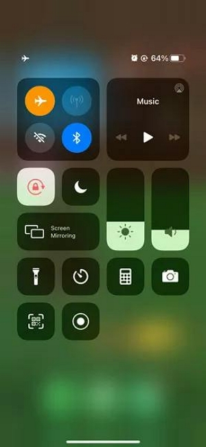 turn on iPhone Airplane mode | pause location on find my iphone