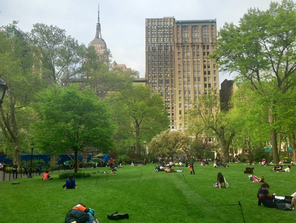 多数のポケストップ | NYC ポケモン ゴー マップ