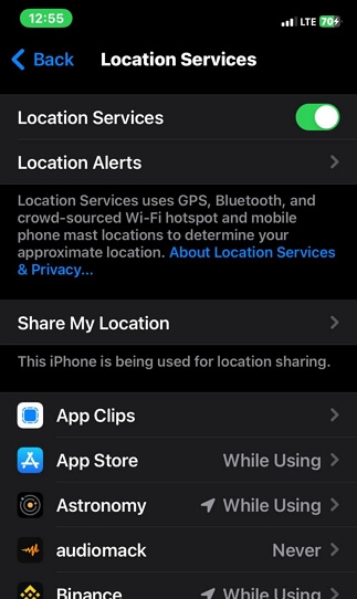 iPhone Snapchatで位置情報サービスをオンにする | iPhoneでSnapchatの位置情報機能が動作しない